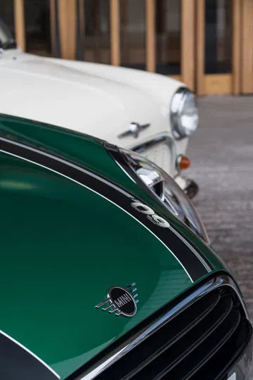 Mini Cooper 60 Years Edition 168