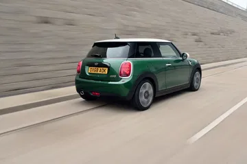 Mini Cooper 60 Years Edition 47