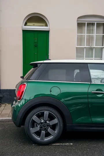 Mini Cooper 60 Years Edition 50