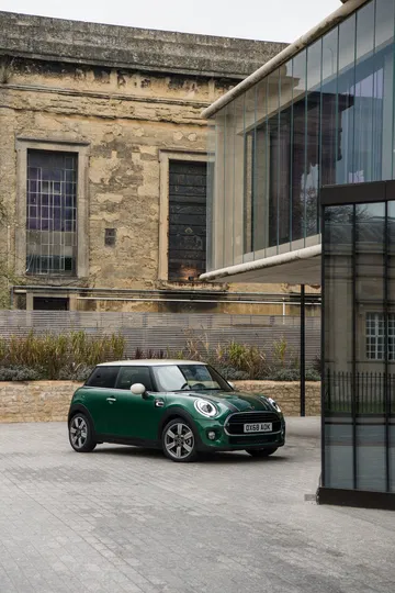 Mini Cooper 60 Years Edition 7