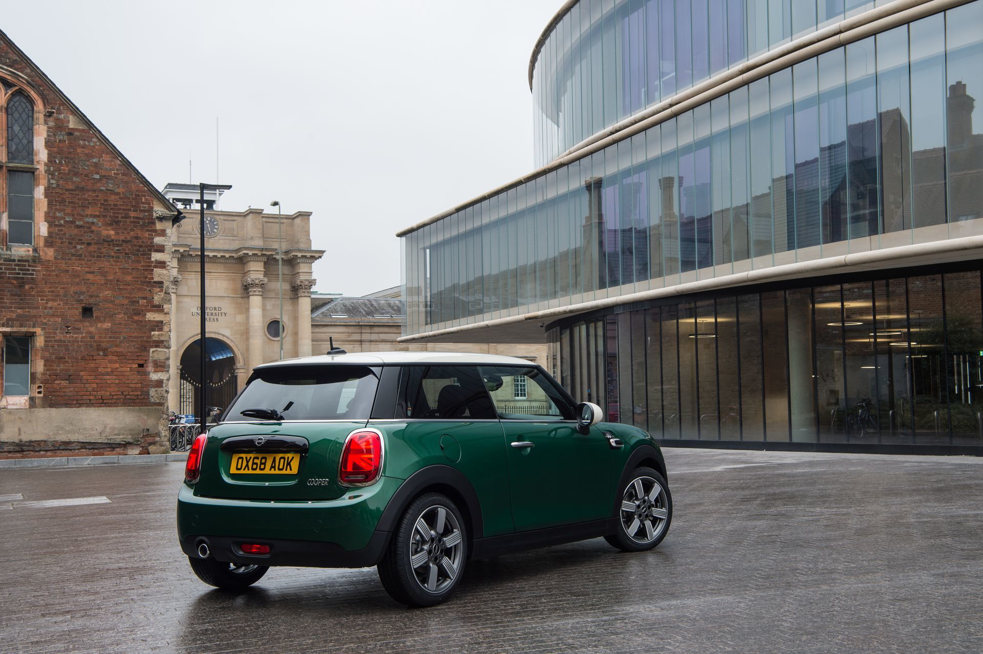 Mini Cooper 60 Years Edition 8