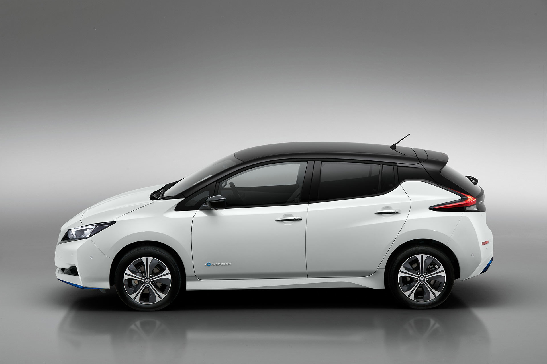 Nissan Leaf 3zero Blanco Exterior 05