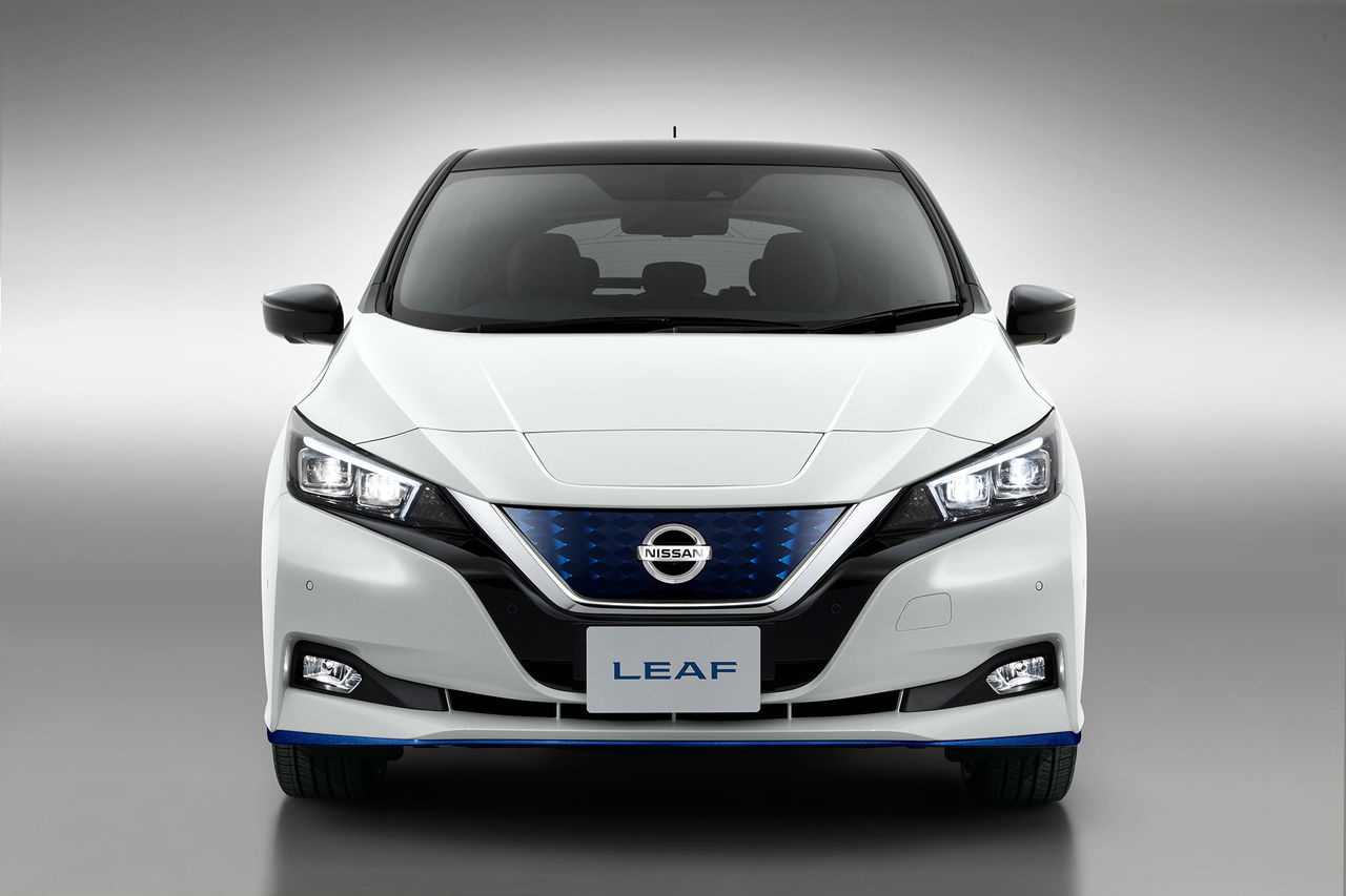 Nissan Leaf 3zero Blanco Exterior 06