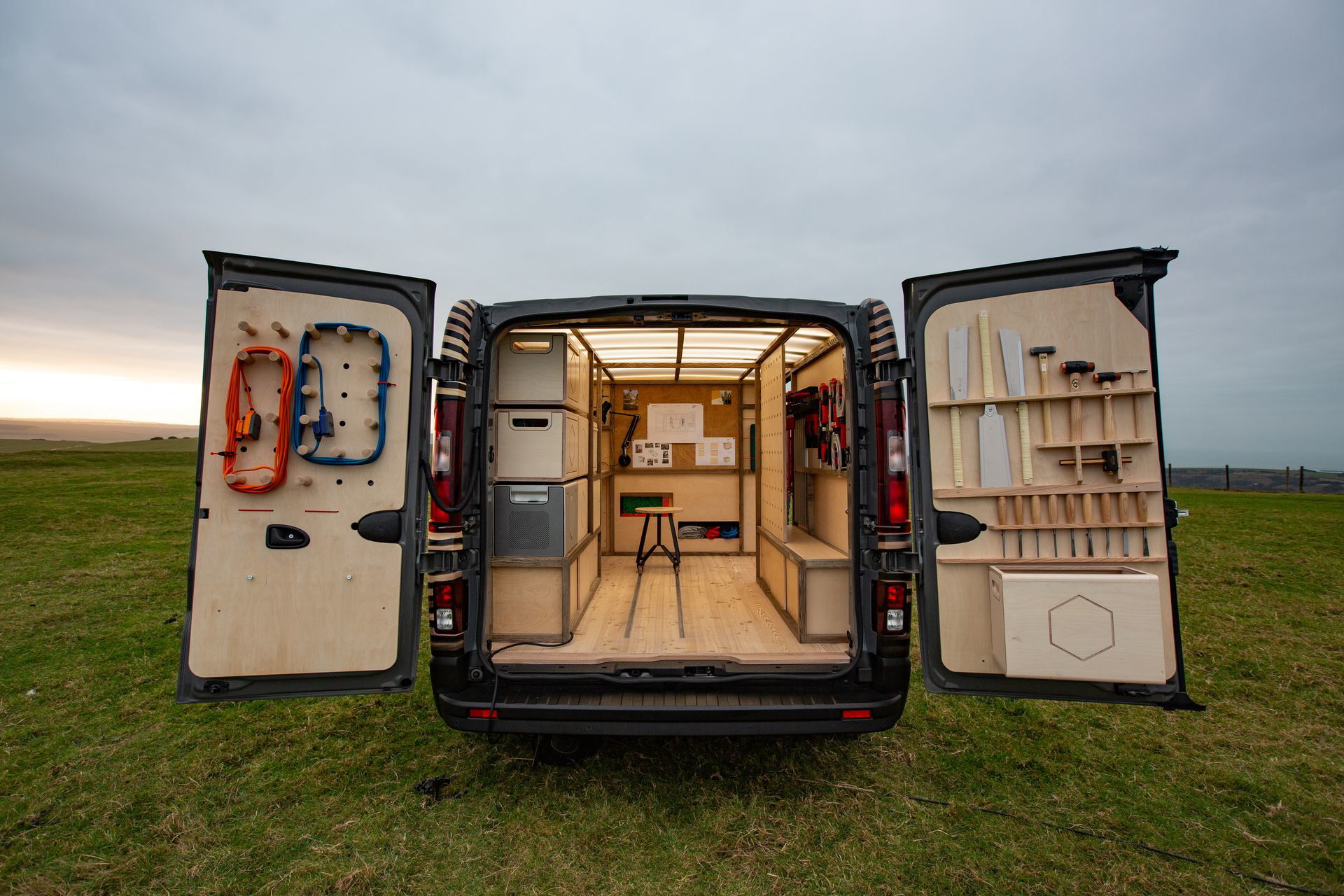 Nissan Unveils Nv300 Concept Van, A Mobile Workshop For A Creati