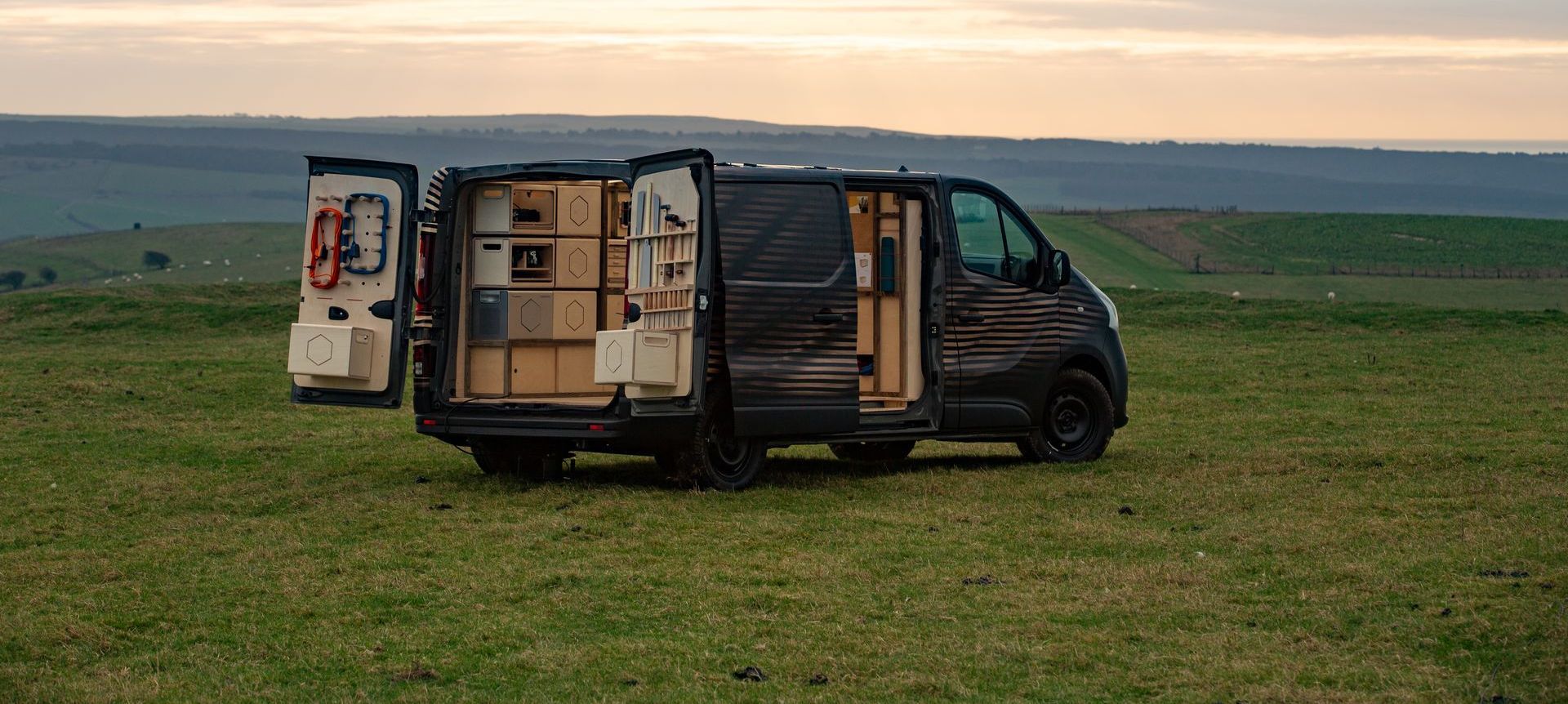 Nissan Unveils Nv300 Concept Van, A Mobile Workshop For A Creati