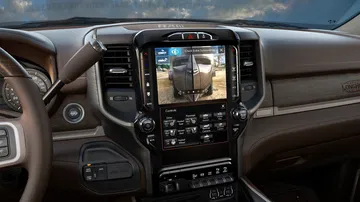 2019 Ram Heavy Duty Uconnect 4c Split Screen Trailer Hookup