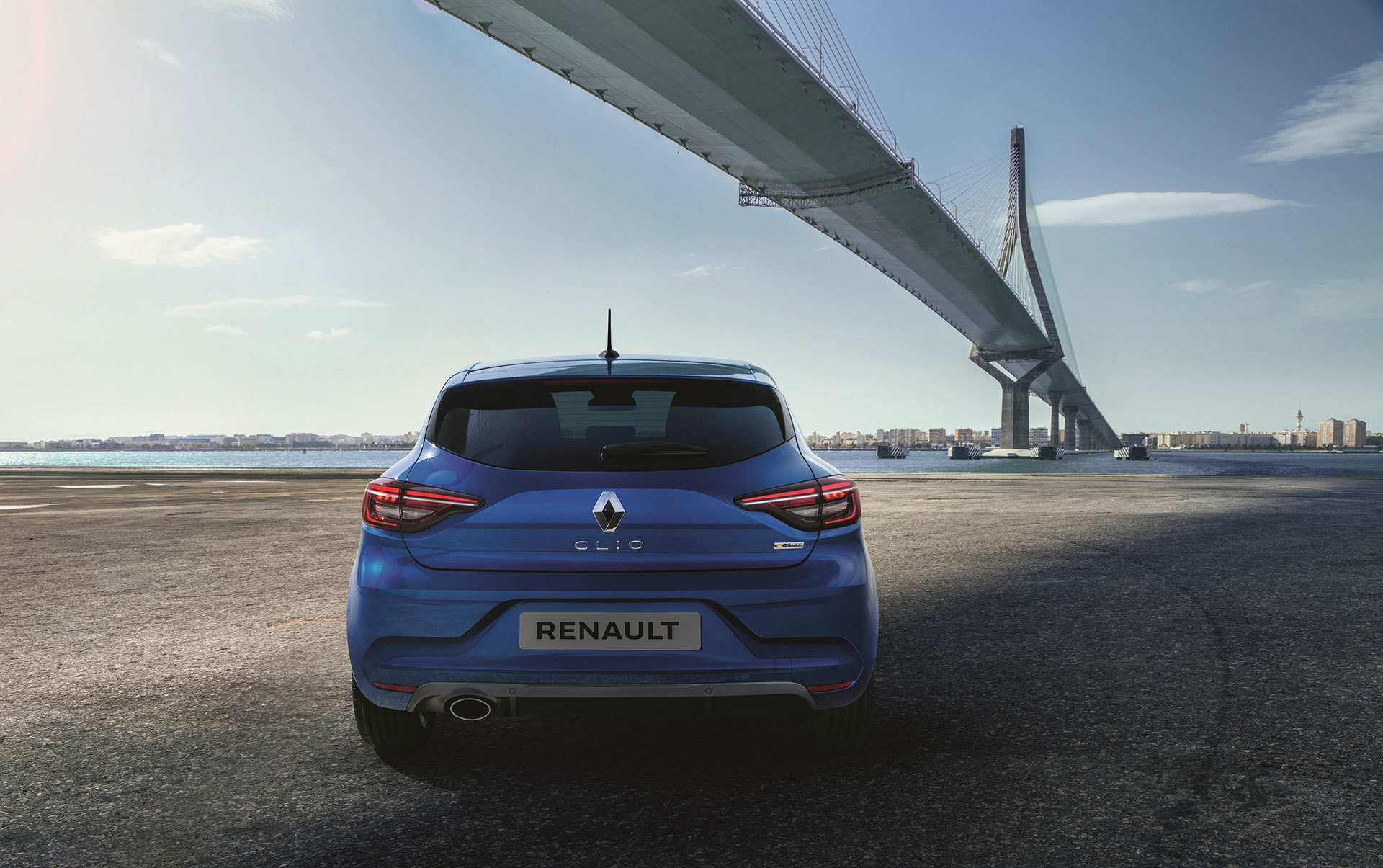 Renault Clio 2019 Rs Line Azul 03