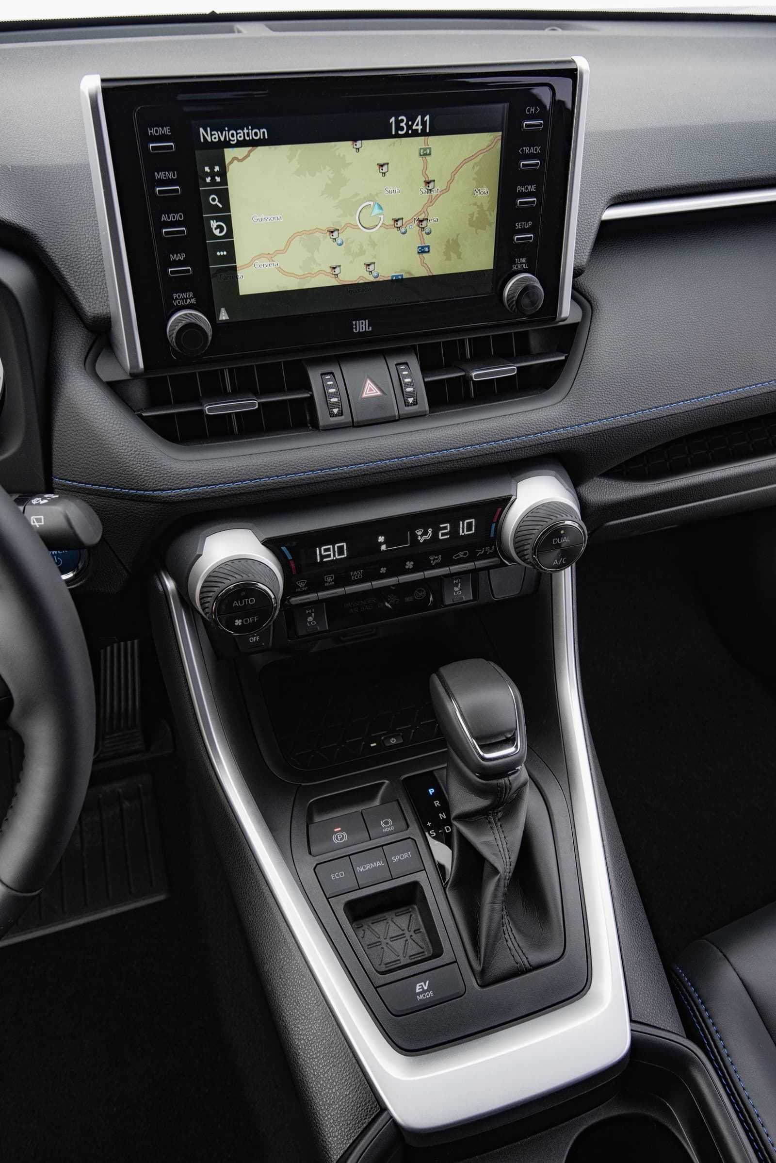Toyota Rav4 2019 0119 016 Multimedia