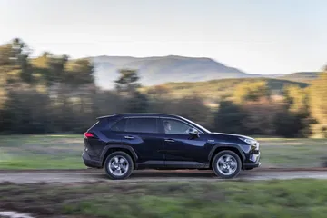 Toyota Rav4 2019 0119 041