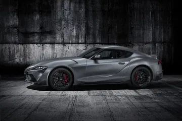 Toyota Supra Gris 2019 Toyota Supra Grey Studio 004 424117