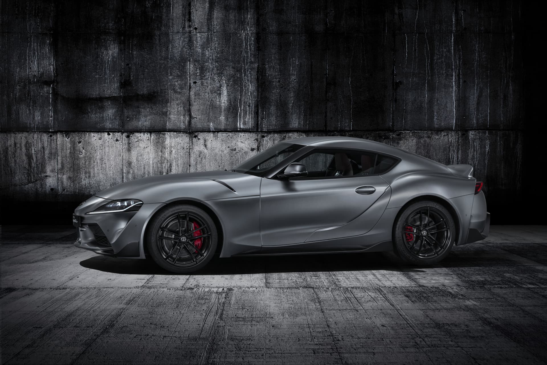 Toyota Supra Gris 2019 Toyota Supra Grey Studio 004 424117