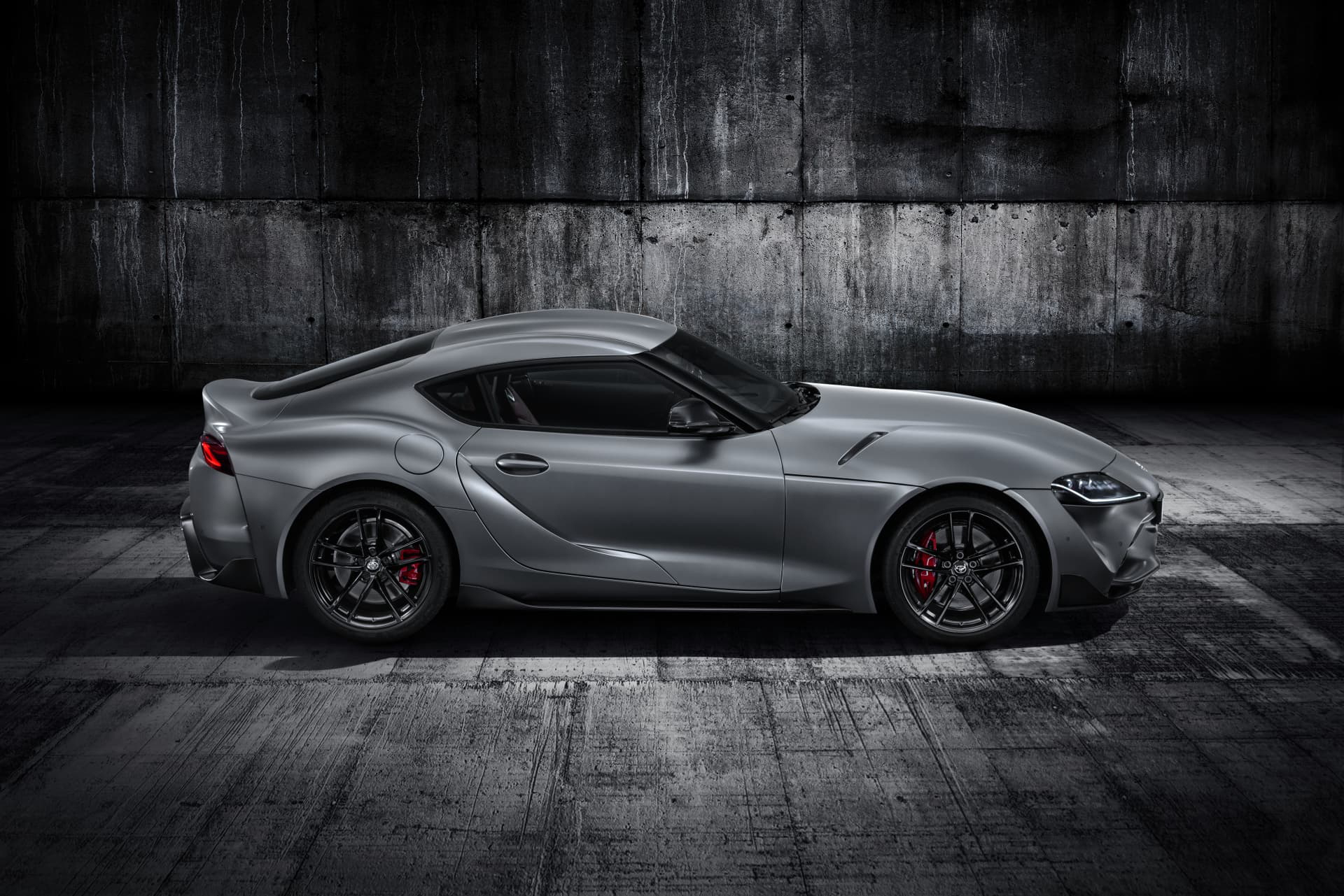 Toyota Supra Gris 2019 Toyota Supra Grey Studio 008 351281