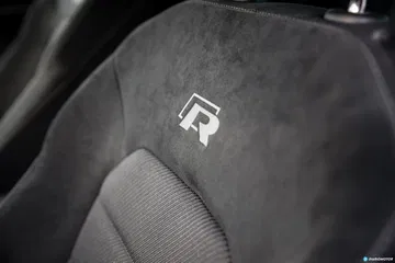 Volkswagen Golf R Asiento