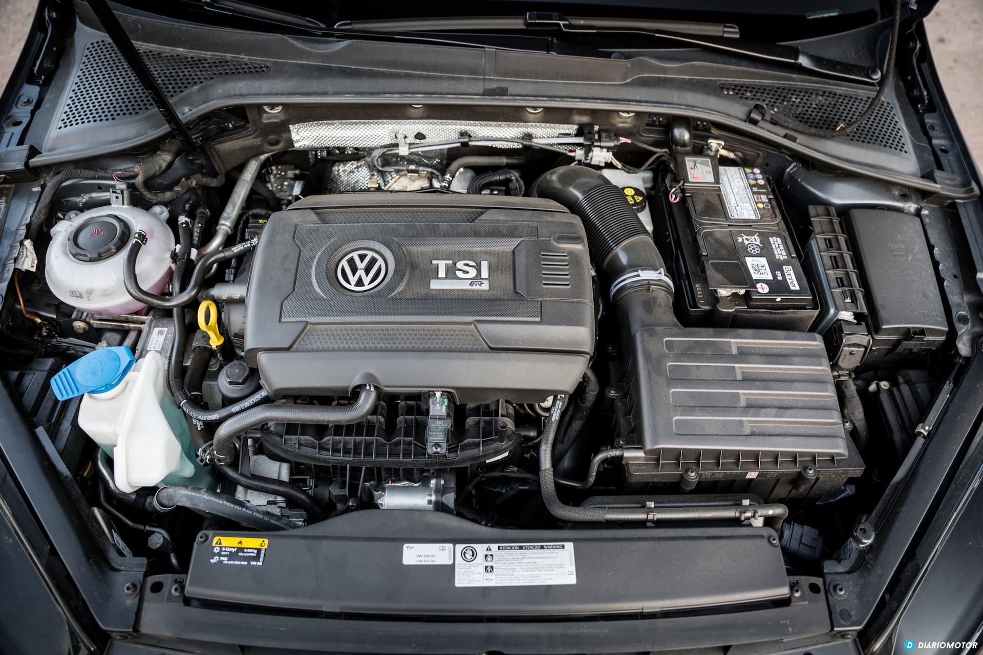 Volkswagen Golf R Motor 2jpg 
