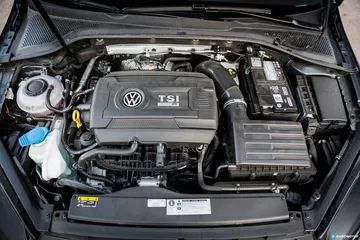 Volkswagen Golf R Motor 2jpg