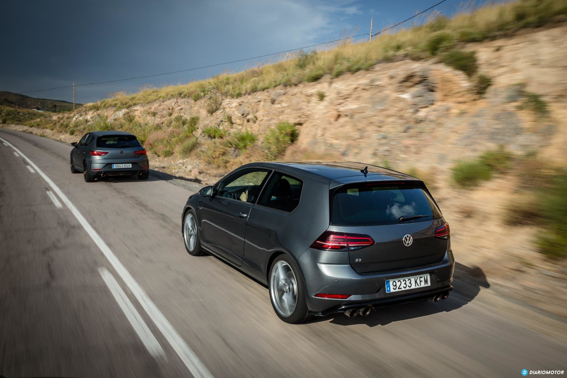 Volkswagen Golf R Seat Leon Cupra R 12