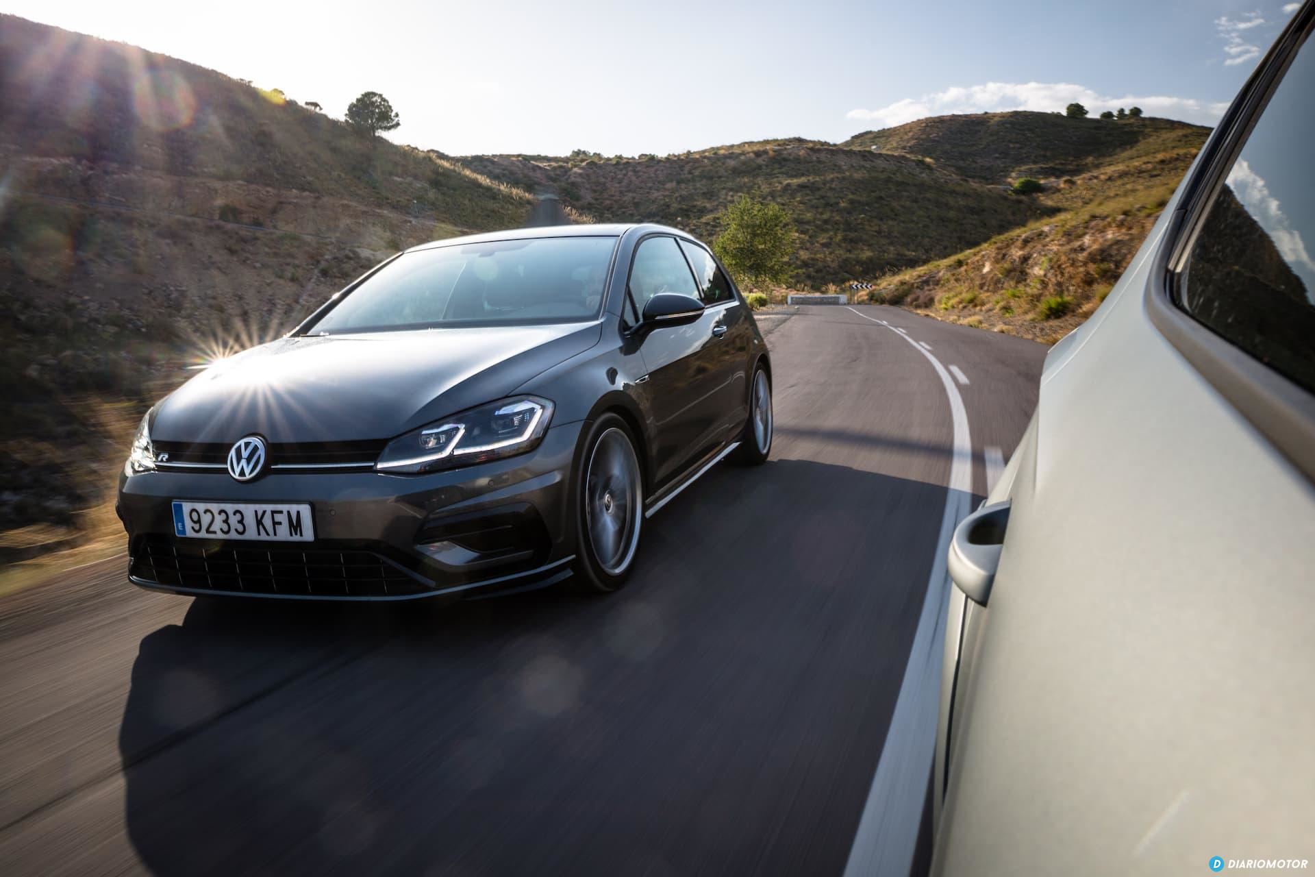 Volkswagen Golf R Seat Leon Cupra R 20