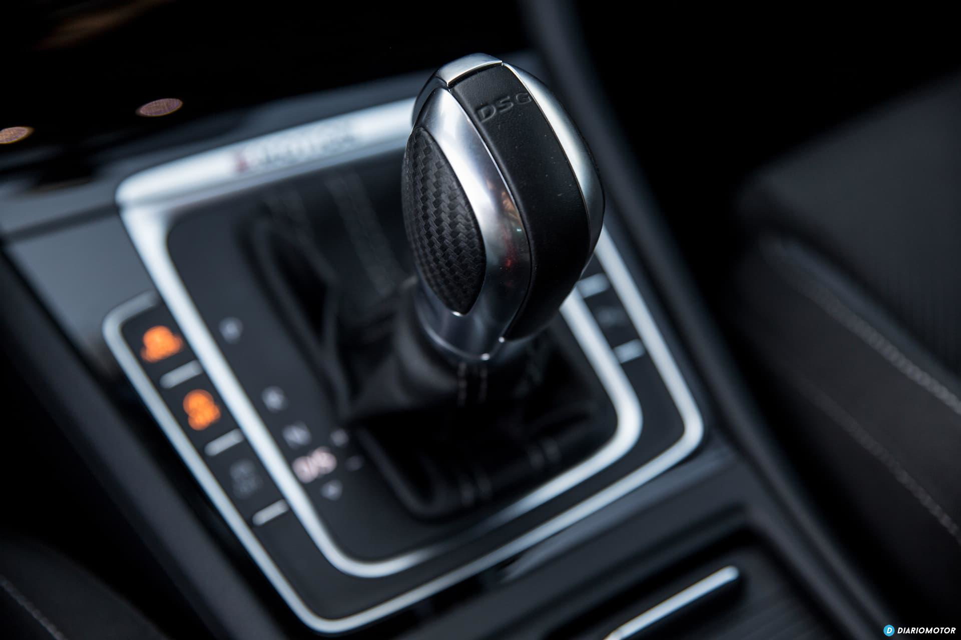 Volkswagen Golf R Seat Leon Cupra R 48