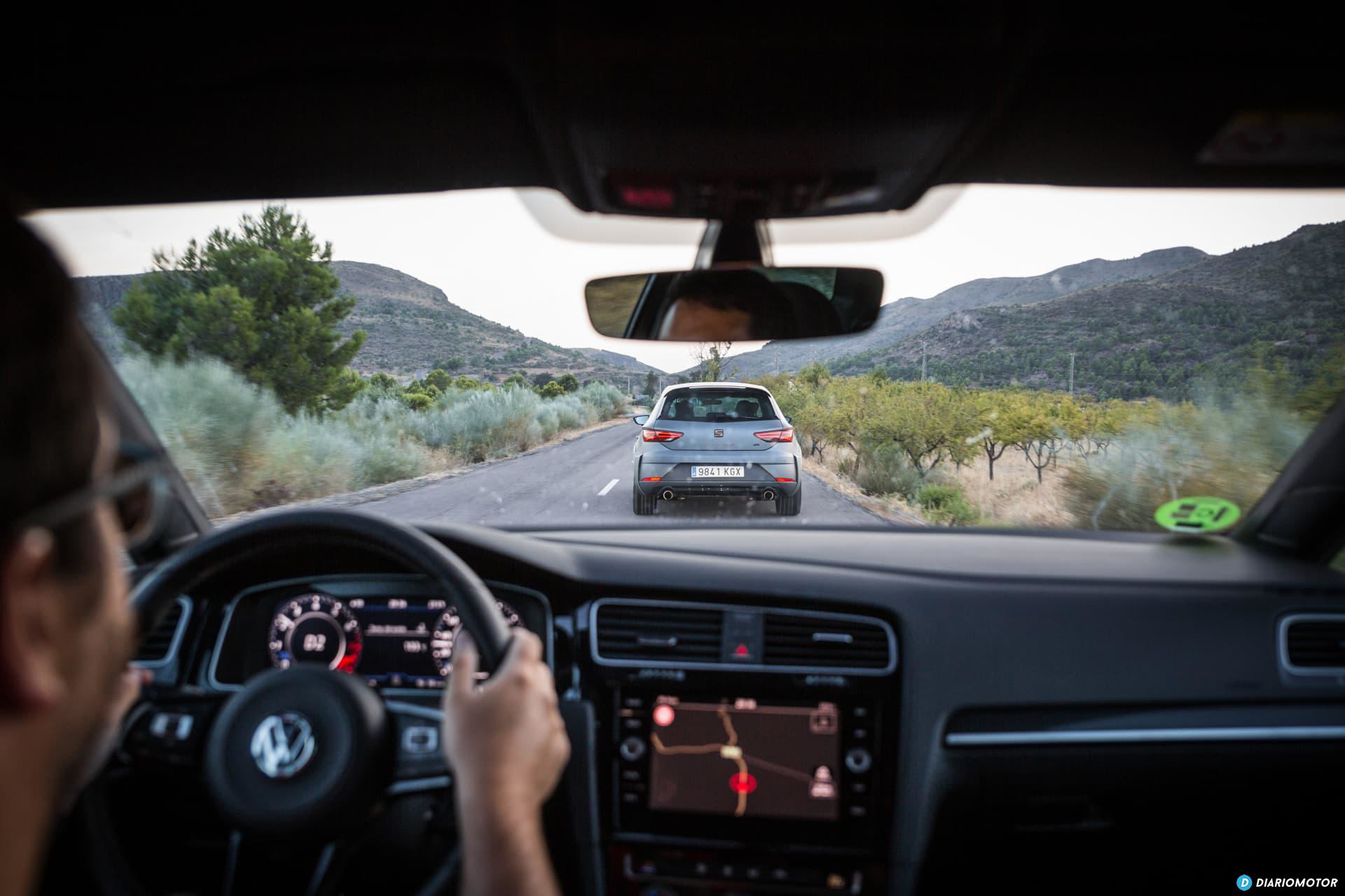 Volkswagen Golf R Seat Leon Cupra R 68