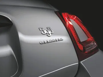 Abarth 595 Esseesse 2019 17