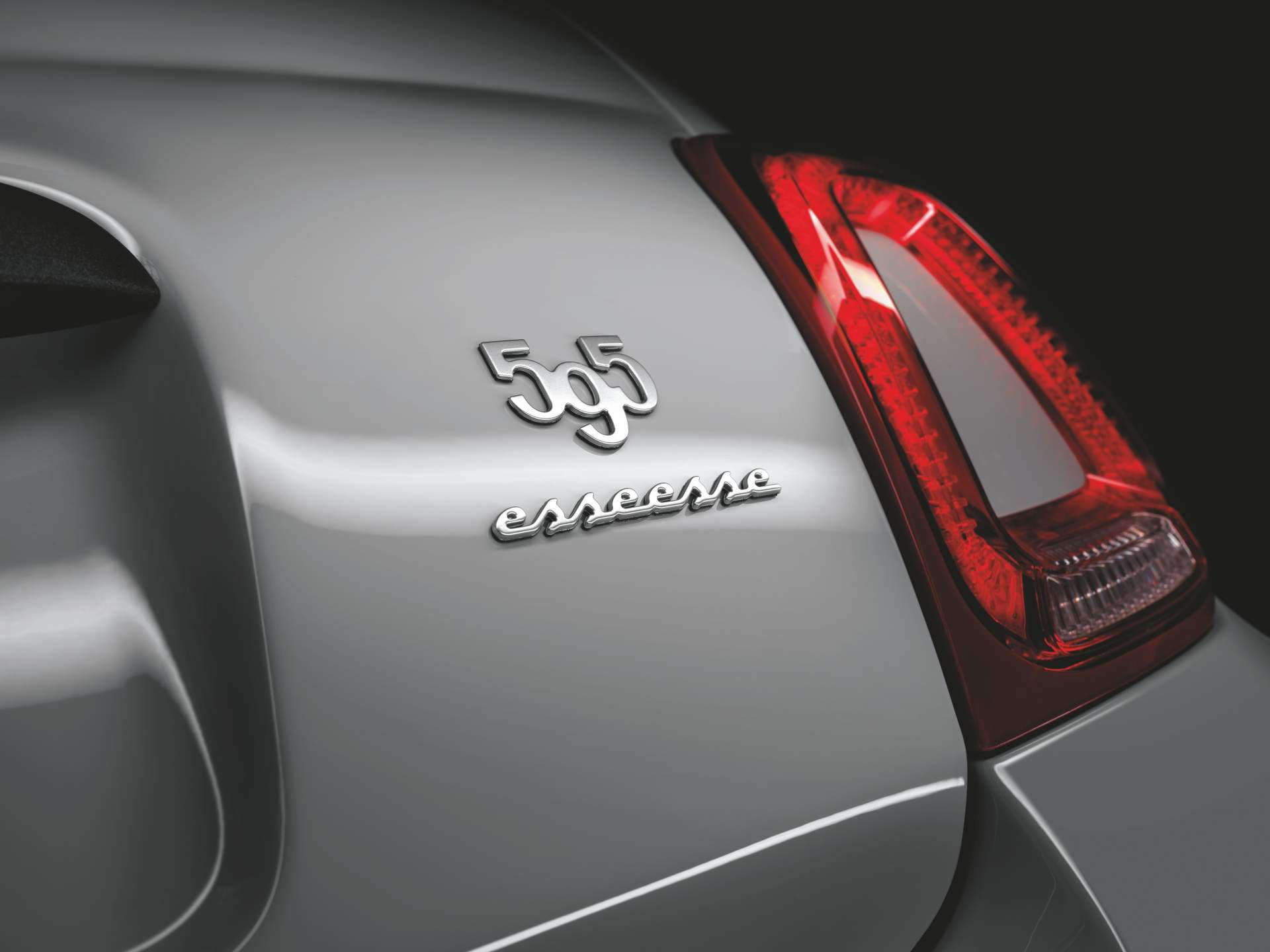 Abarth 595 Esseesse 2019 17