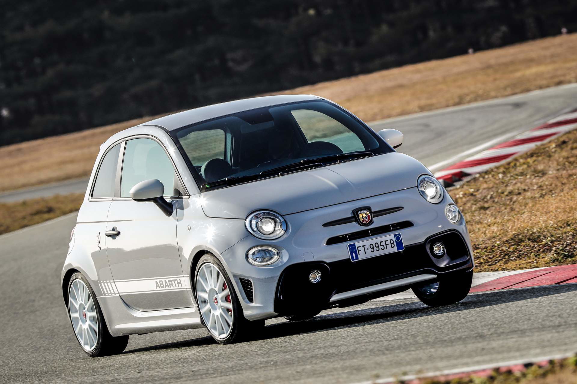 Abarth 595 Esseesse 2019 2