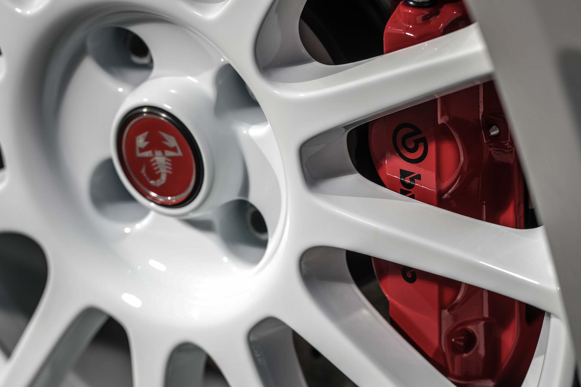 Abarth 595 Esseesse 2019 20