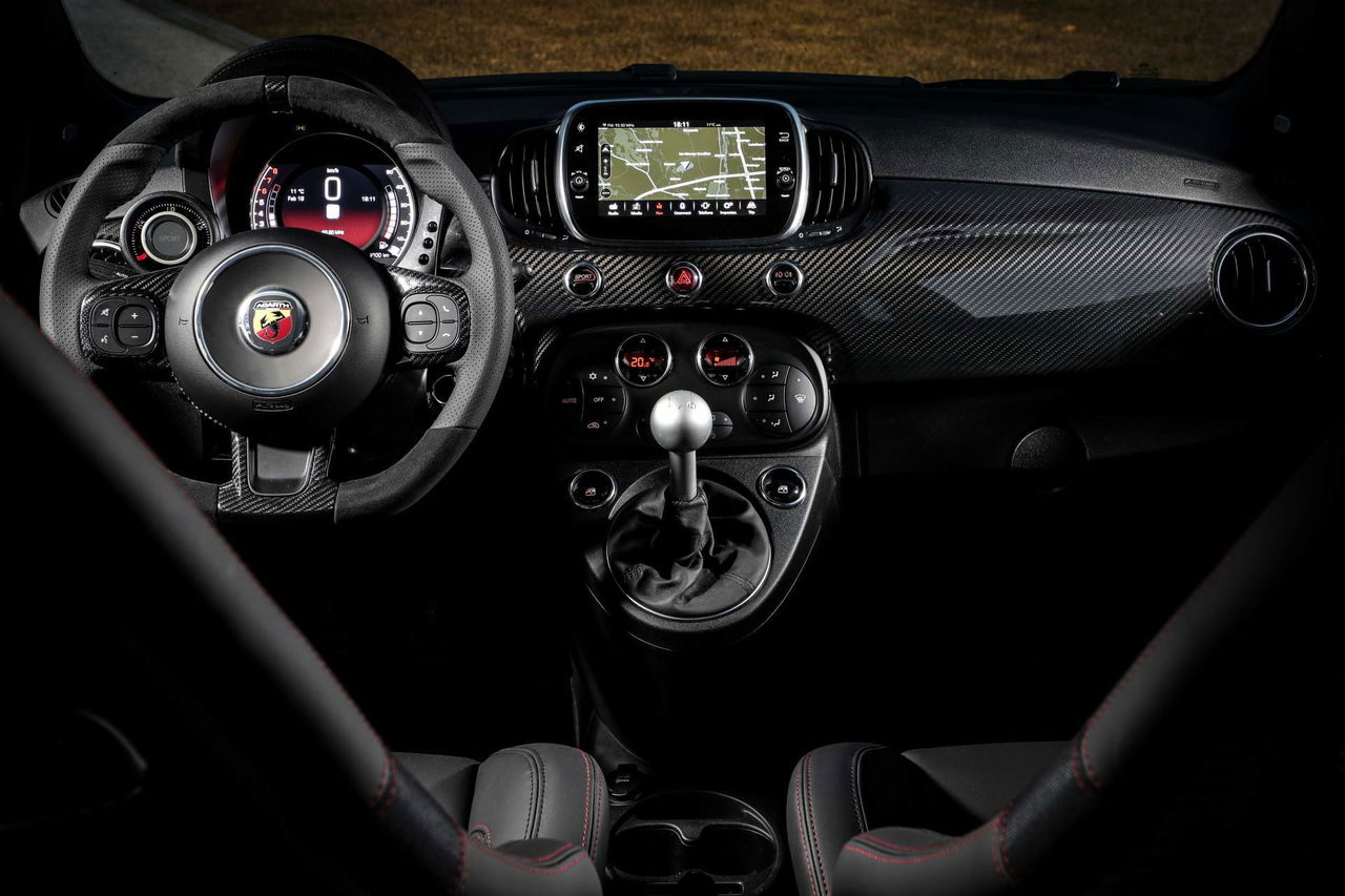 Abarth 595 Esseesse 2019 22