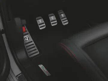 Abarth 595 Esseesse 2019 26
