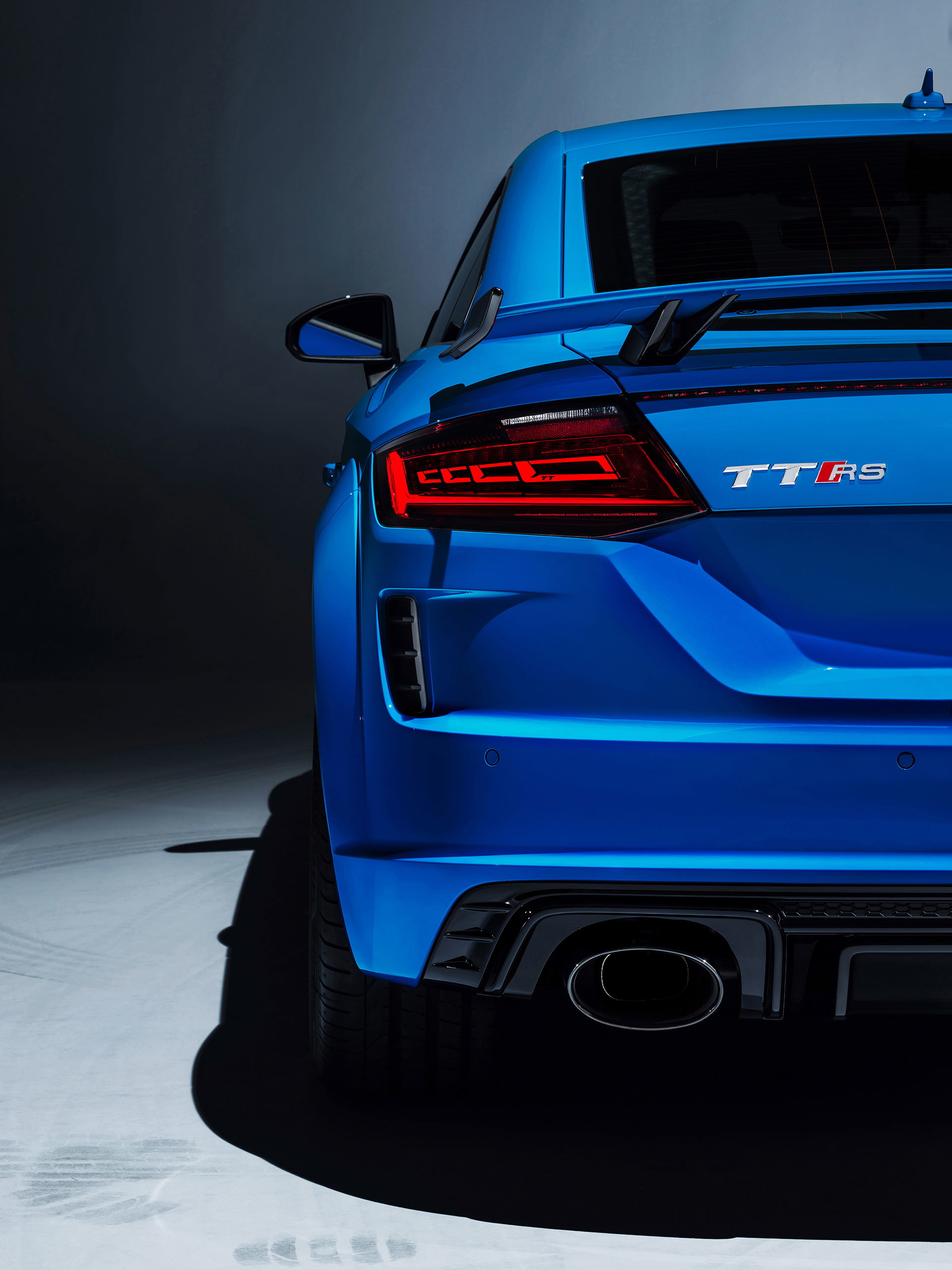 Audi Tt Rs 2019 Azul Exterior Detalles 04