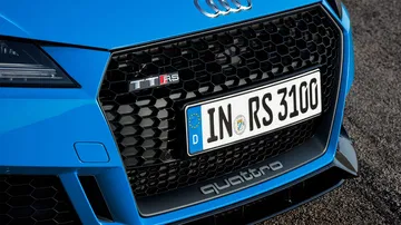 Audi Tt Rs 2019 Azul Exterior Detalles 10