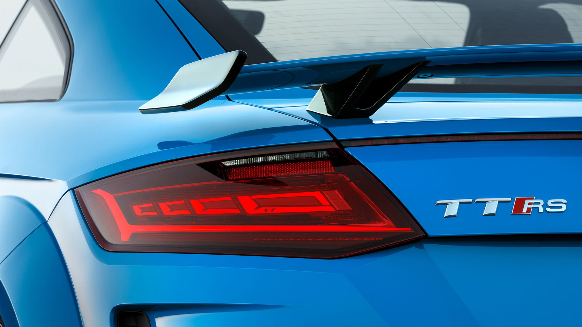 Audi Tt Rs 2019 Azul Exterior Detalles 12