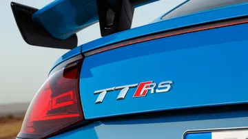 Audi Tt Rs 2019 Azul Exterior Detalles 15