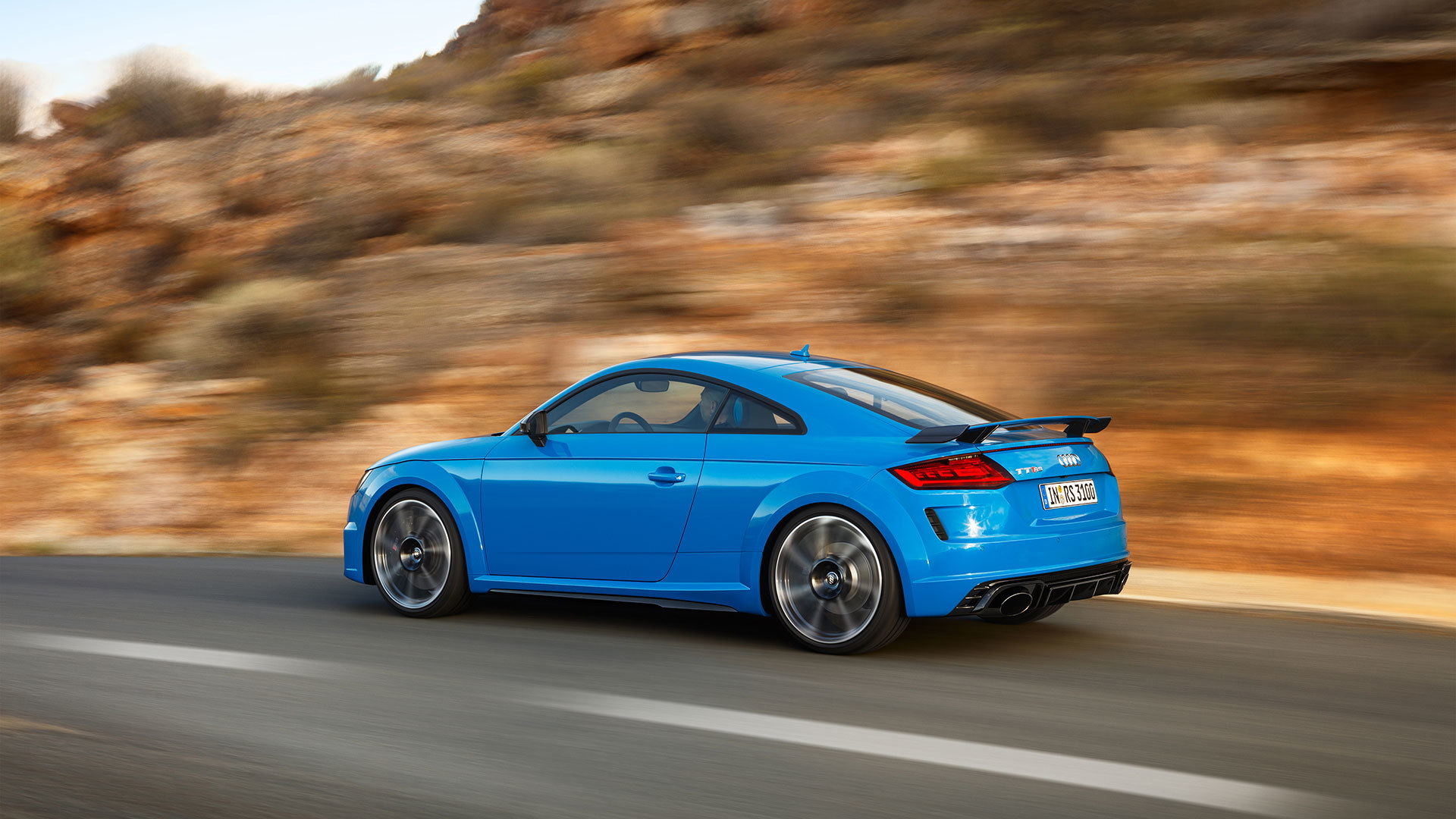 Audi Tt Rs 2019 Azul Exterior Movimiento 05
