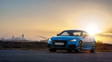 Audi Tt Rs 2019 Azul Exterior Movimiento 07