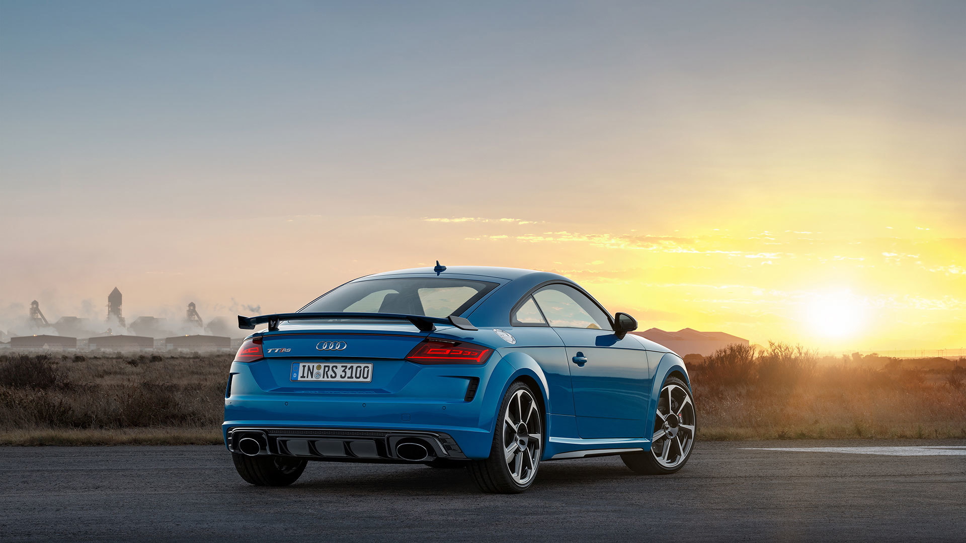Audi Tt Rs 2019 Azul Exterior Movimiento 10