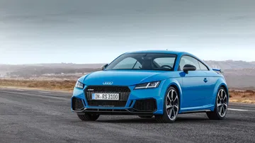 Audi Tt Rs 2019 Azul Exterior Movimiento 11