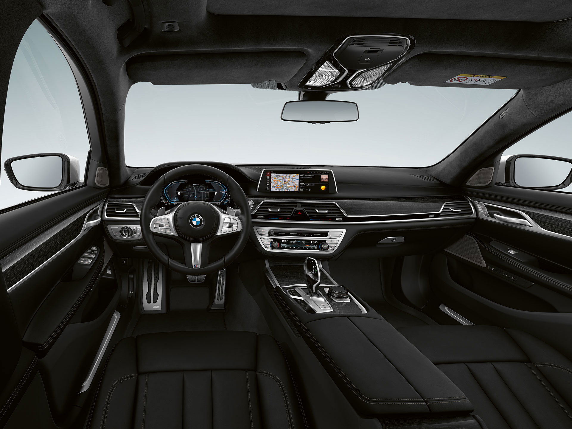 [Imagen: bmw-serie-745e-hibrido-interior-2019-05.jpg]