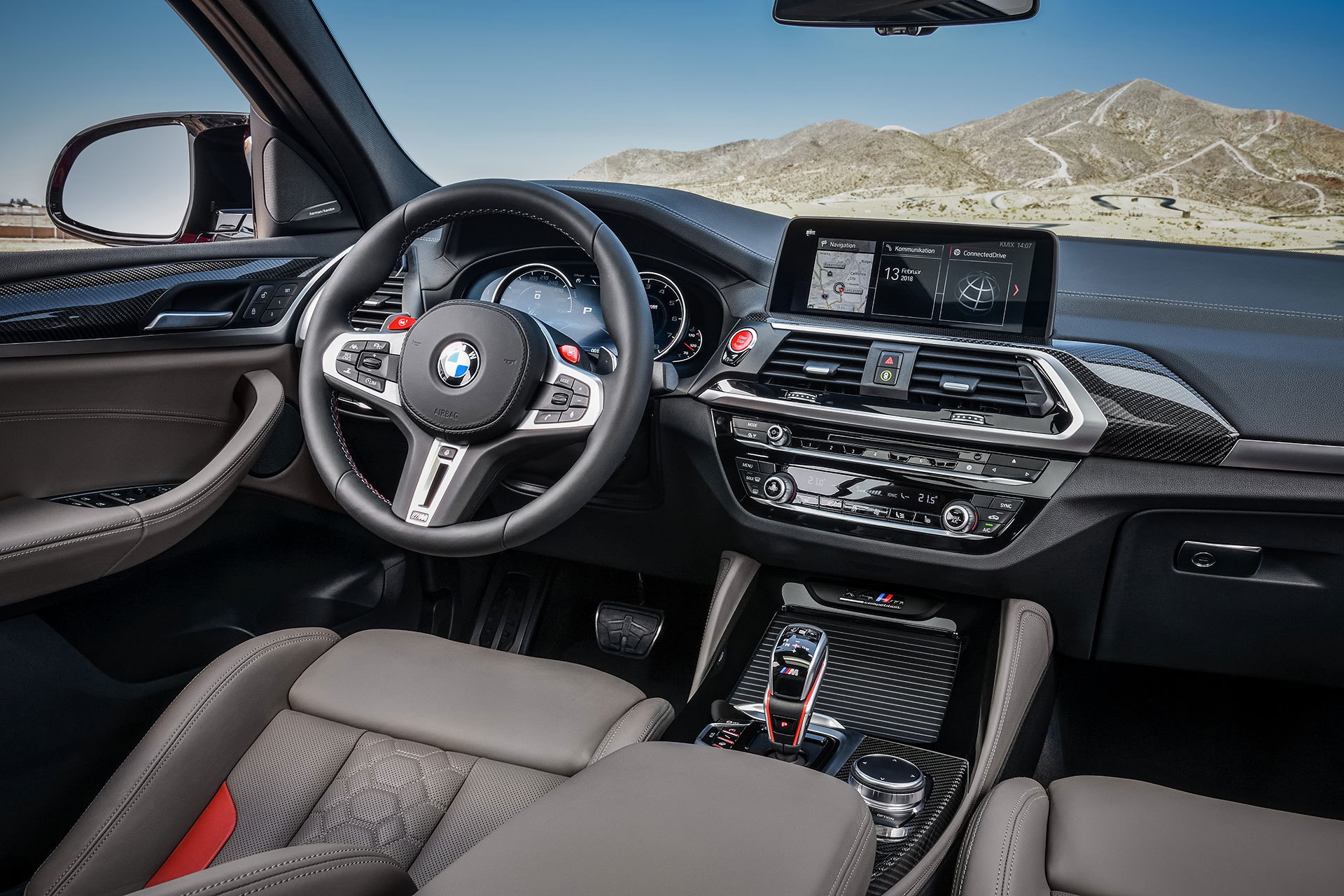 Bmw X4 M 2019 Interior 12