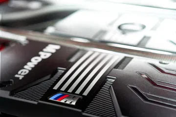 Bmw X4 M 2019 Motor 02