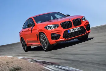Bmw X4 M 2019 Rojo Exterior Movimiento 05