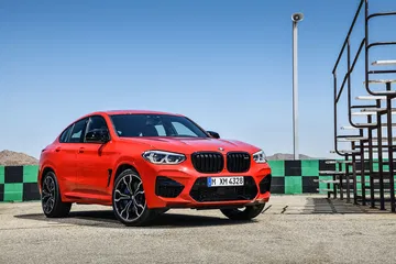 Bmw X4 M 2019 Rojo Exterior Movimiento 15