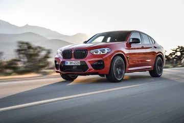 Bmw X4 M 2019 Rojo Exterior Movimiento 28