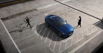 Jaguar Xe 2019 19