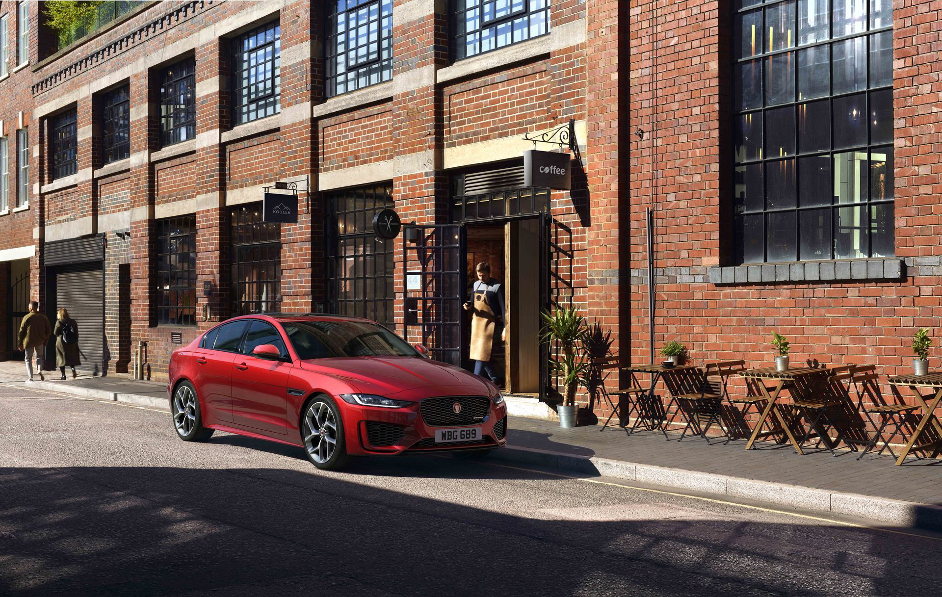 Jaguar Xe 2019 20