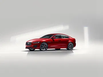 Jaguar Xe 2019 4