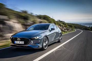Mazda 3 Skyactiv G Oficial Gris 00109