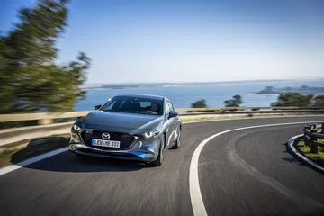 Mazda 3 Skyactiv G Oficial Gris 00112