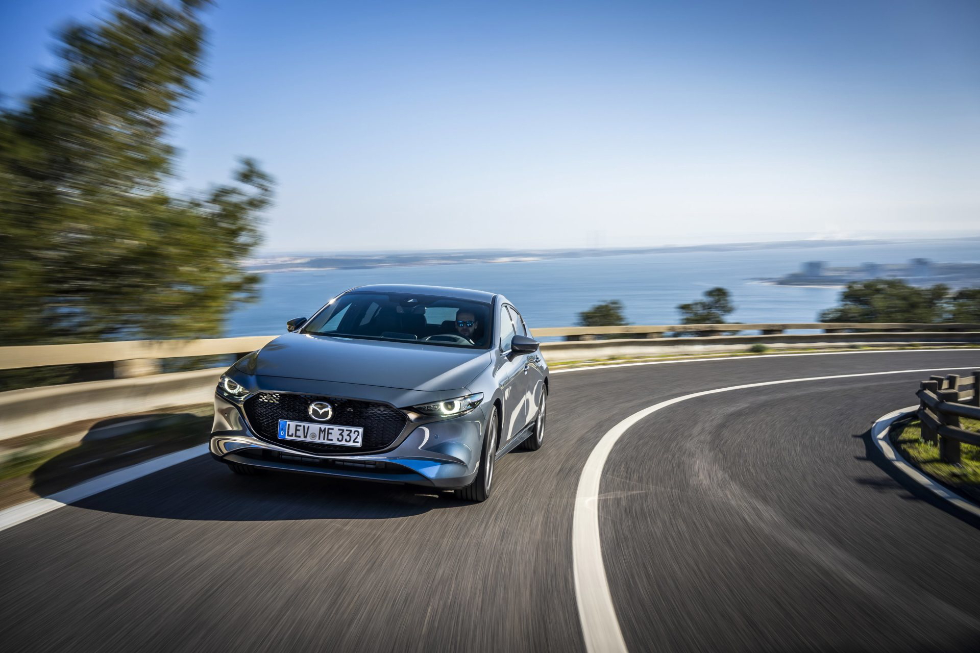 Mazda 3 Skyactiv G Oficial Gris 00112