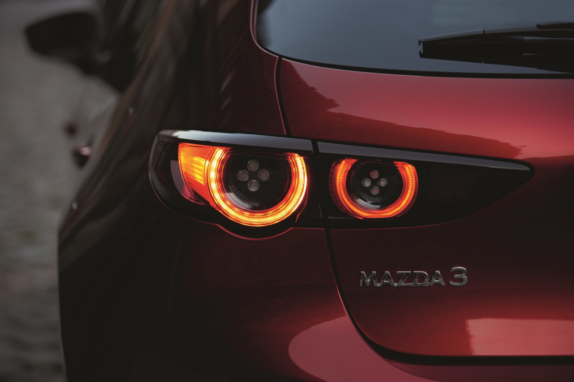 Mazda 3 Skyactiv G Oficial Rojo 00139